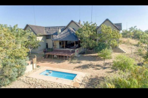 Zebula Luxury 4 bedroom and children's loft home